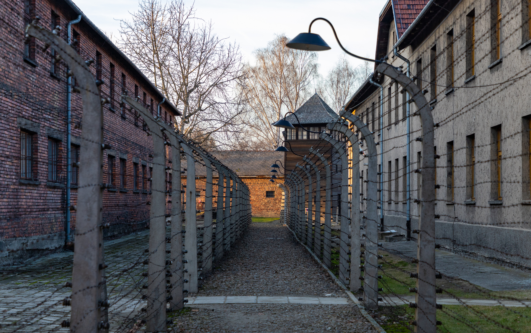 Magyarországon is volt egy Auschwitzi munkatábor, amit már a nácik után építettek fel